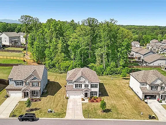 7455 Easton Valley Ln — Photo 10