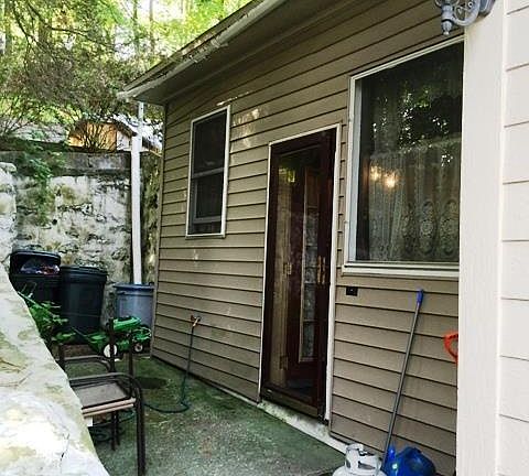 5th image of 224 W Cottage Ave