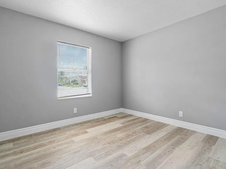 5213 Blueberry Hill Ave — Photo 7
