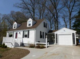 53 Normandy Dr, Cranston, RI 02920