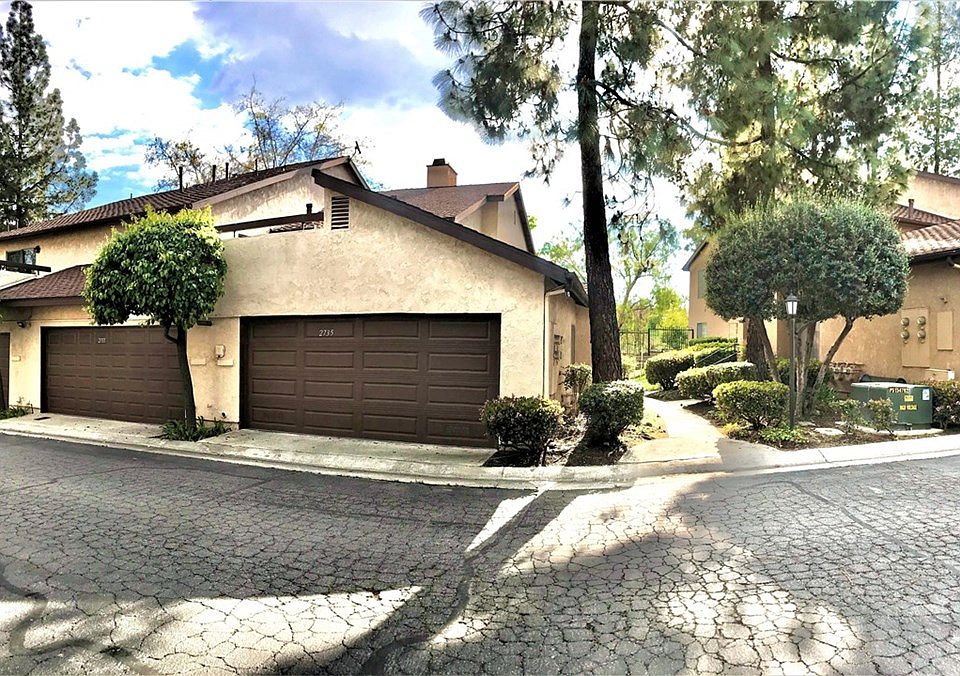 2nd image of 2735 Calle Colima