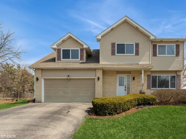 1404 Canyon Ct, Bolingbrook, IL 60490
