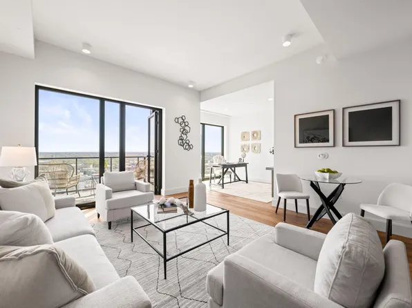 115 Morris St Unit 2004, Durham, NC 27701