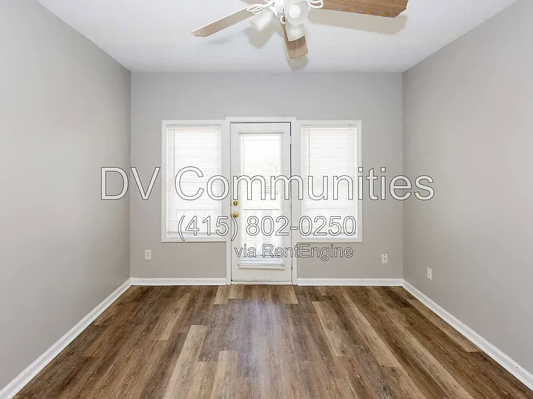 10917 Bernard Ave #4 — Photo 2