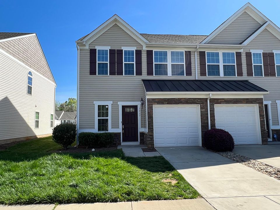 1st image of 7427 Red Mulberry Way