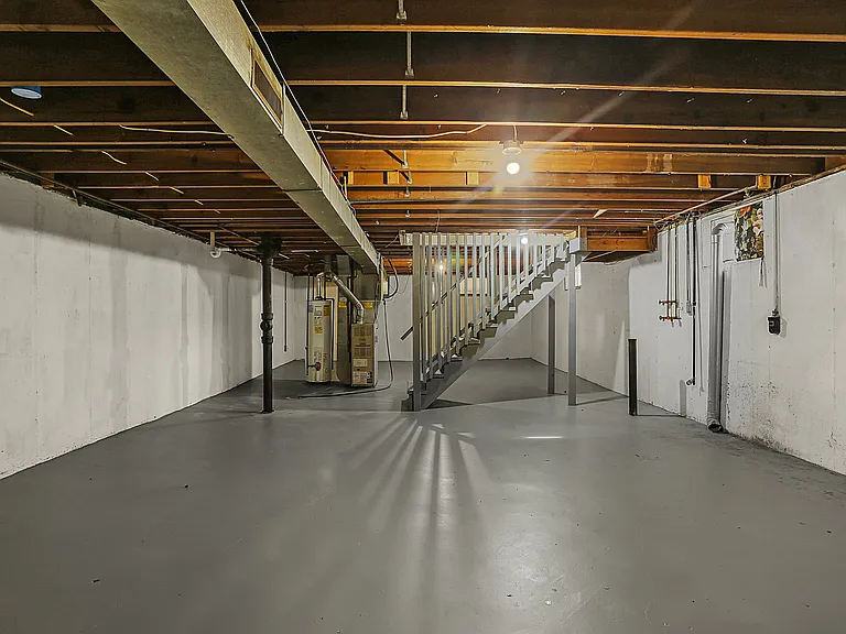 8621 Jo Ct — Photo 10