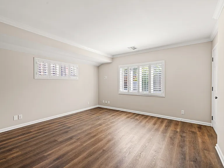 3434 Hidden Creek Ave — Photo 12
