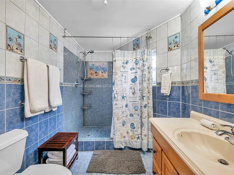 1261 12th Ct SW — Photo 36