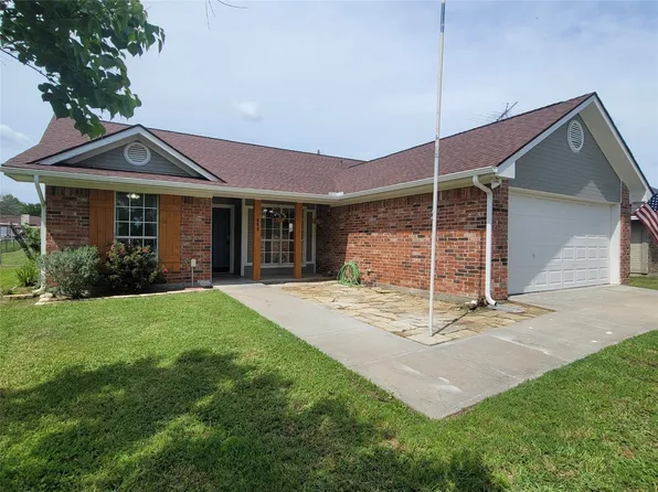608 Concho Dr, Oak Pt, TX 75068