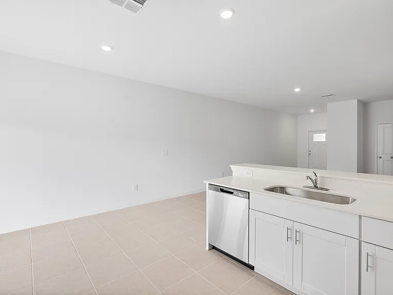 36148 Risa Michele St — Photo 15
