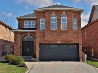2491 Logan Ave, Oakville, ON L6H 6S1