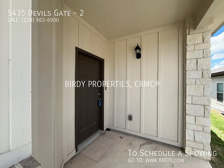 5435 Devils Gate #2 — Photo 34