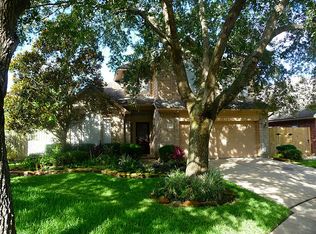 7210 Cambridge Cove Cir, Missouri City, TX 77459