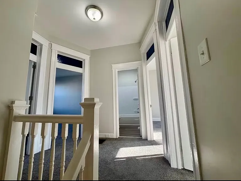 418 N Loudon Ave — Photo 6