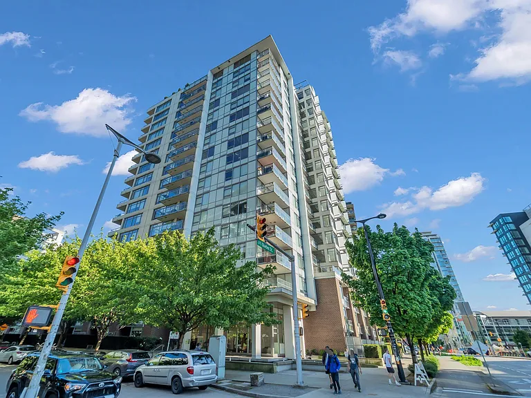 110 Switchmen St #1801 — Photo 31