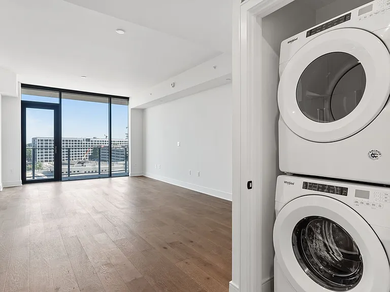 Seven88 West Midtown — Photo 12