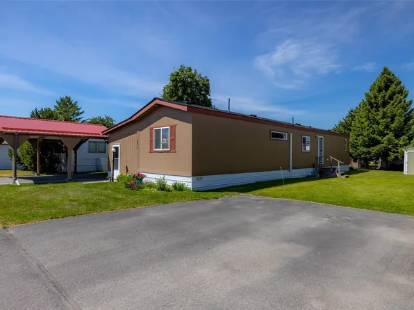 110 E Evergreen Dr Trailer 60, Kalispell, MT 59901