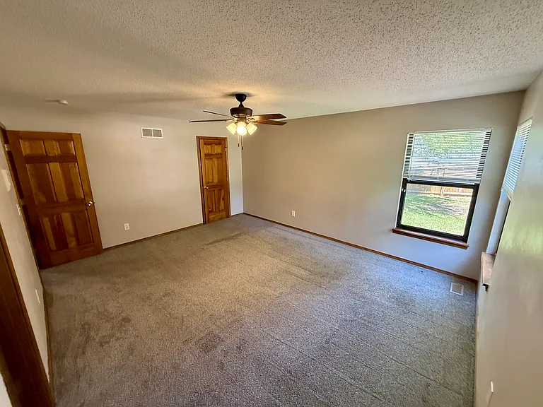 393 Misty Valley Dr — Photo 11