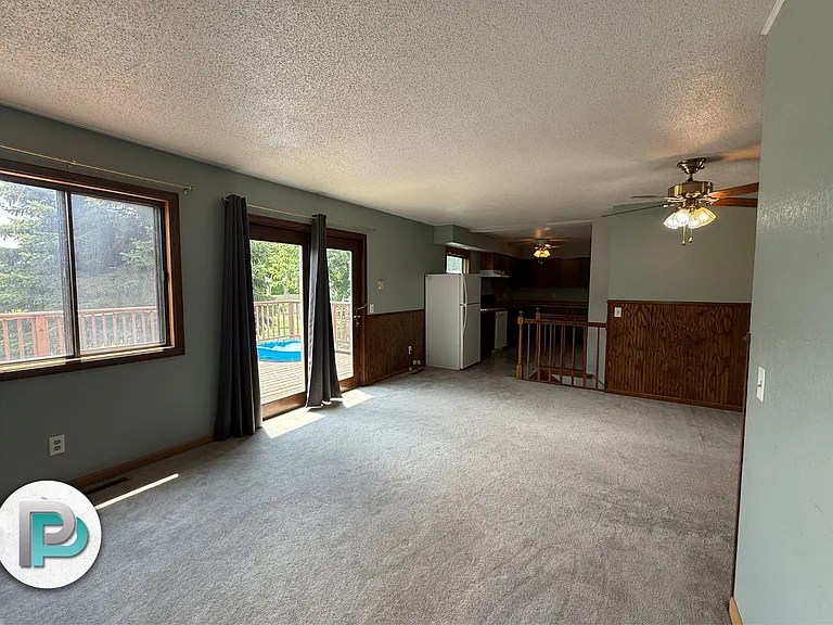 119 E North St #119 — Photo 9