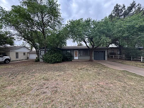 3709 23rd St Photo 1