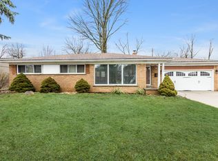 1849 E Maple Rd, Birmingham, MI 48009