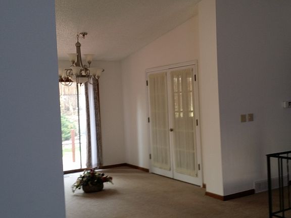 Diningroom to Back Yard