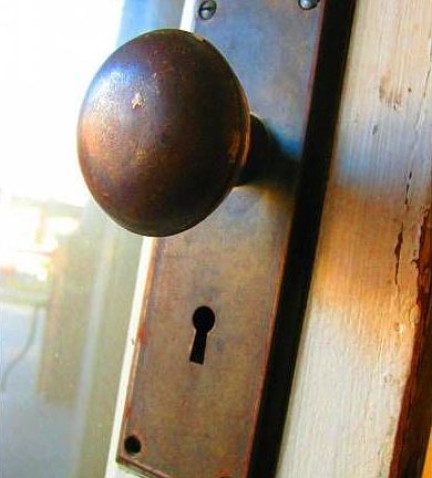 Door knob