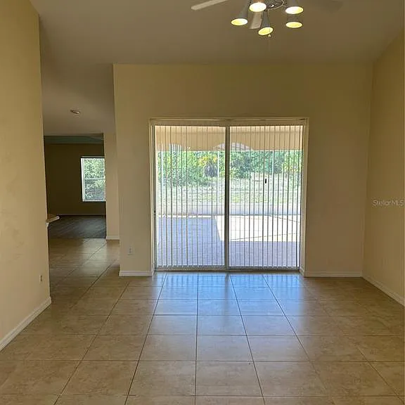 8171 Rocliff Ave — Photo 8
