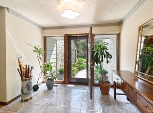 235 N Elm Grove Rd, Brookfield, WI 53005