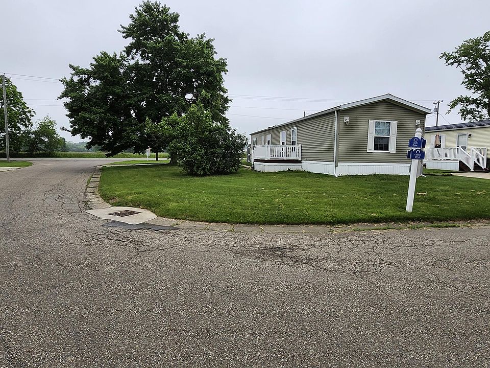 Exterior Image-0-ARLINGTON 1 Little Chippewa
