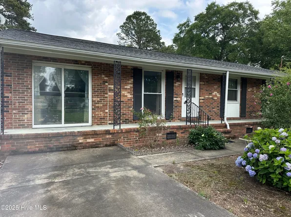 2611 Lisa Lane, Goldsboro, NC 27534