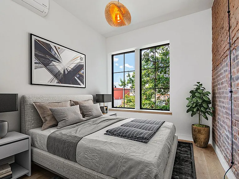 25-09 34th St #PENTHOUSE — Photo 11