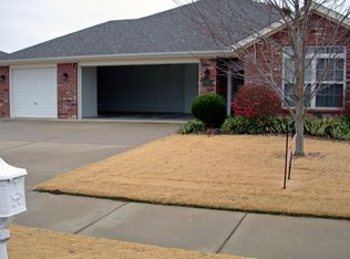 3907 SW Hansom Loop, Bentonville, AR 72712