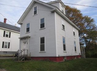 68 5th St, Bangor, ME 04401