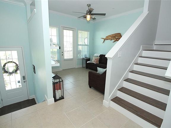 4th image of 90 Boardwalk Ave