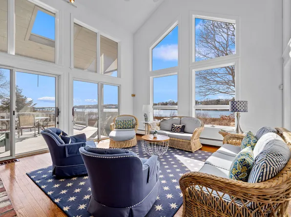 58 Partridge Lane, East Falmouth, MA 02536
