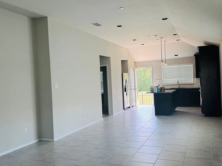 2800 Joe Dimaggio Blvd #81 — Photo 10