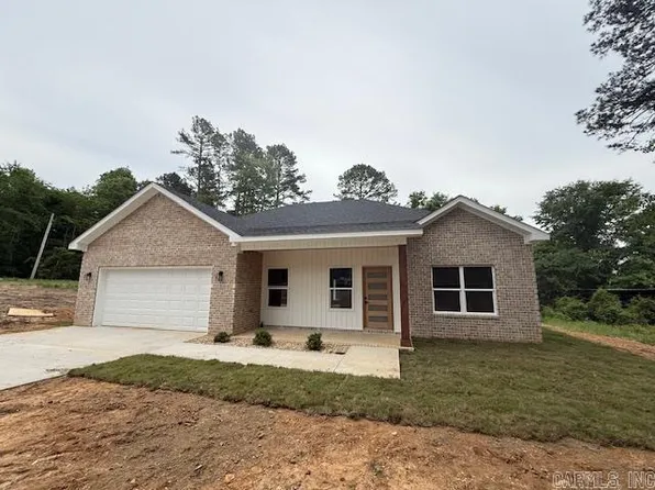 5 Lynwood Dr, Little Rock, AR 72206