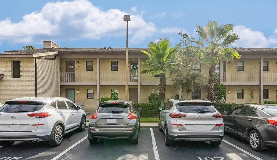 3100 Plaza Terrace Dr #3100