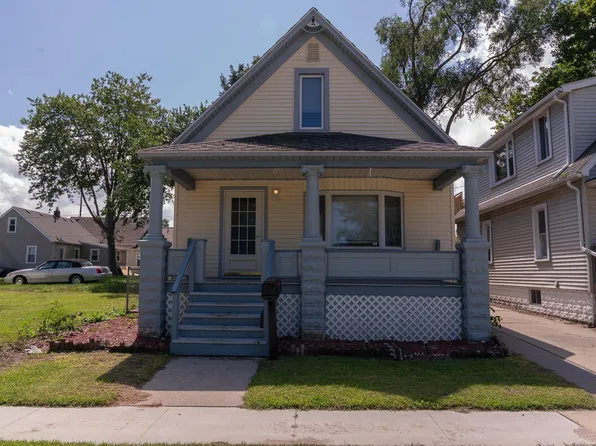 2308 Minnie St, Port Huron, MI 48060