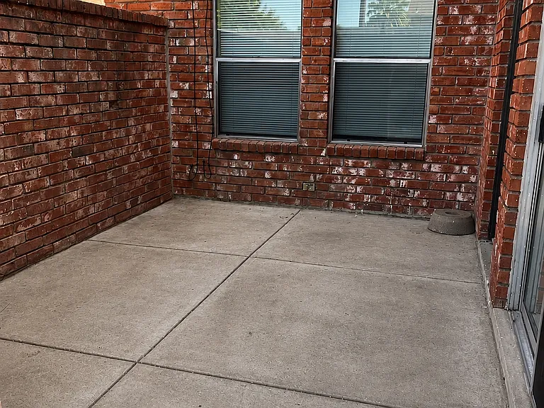 2601 Treasure Hills Blvd #4 — Photo 12