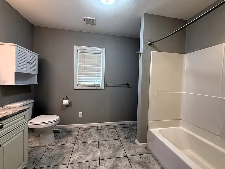 514 S Crestway St — Photo 15