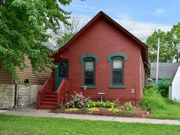 216 Liberty St, Winona, MN 55987