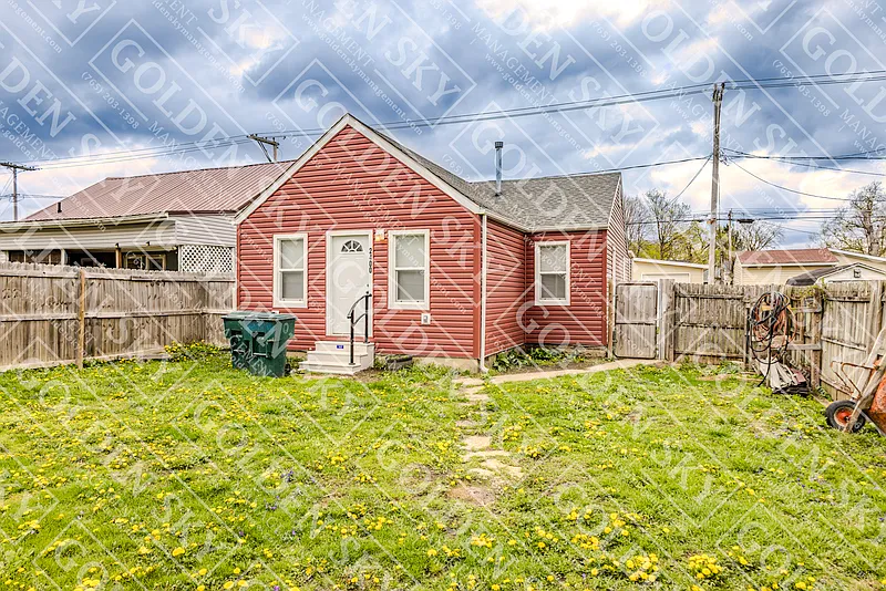 2400 W 10th St