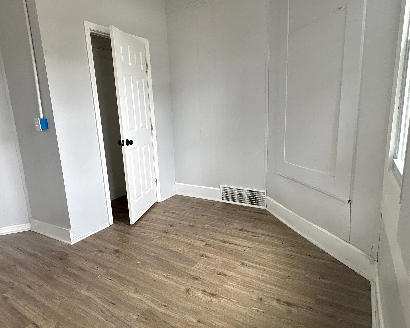 1517 Minnesota Ave - Unit 1 — Photo 4