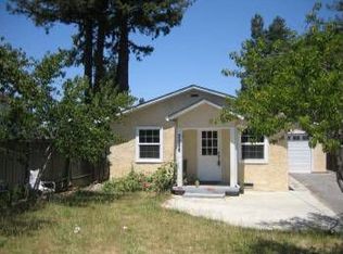 2066 W Pueblo Ave, Napa, CA 94558