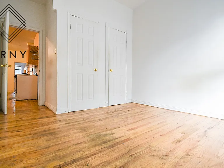 505 De Kalb Ave #2A — Photo 7