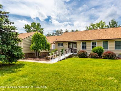 541 Red Cedar Blvd, Williamston, MI, 48895