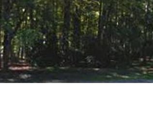 8805 Lakewood Dr, Raleigh, NC 27613