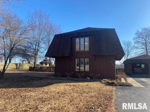 21908 Illinois Ave, Thompsonville, IL 62890